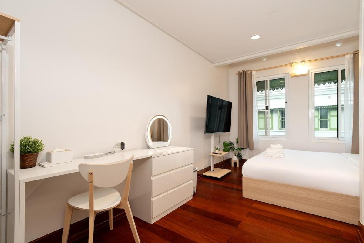 2br 1ba In Yaowarat 5 Min Mrt Nivas Wanit Eco Bangkok