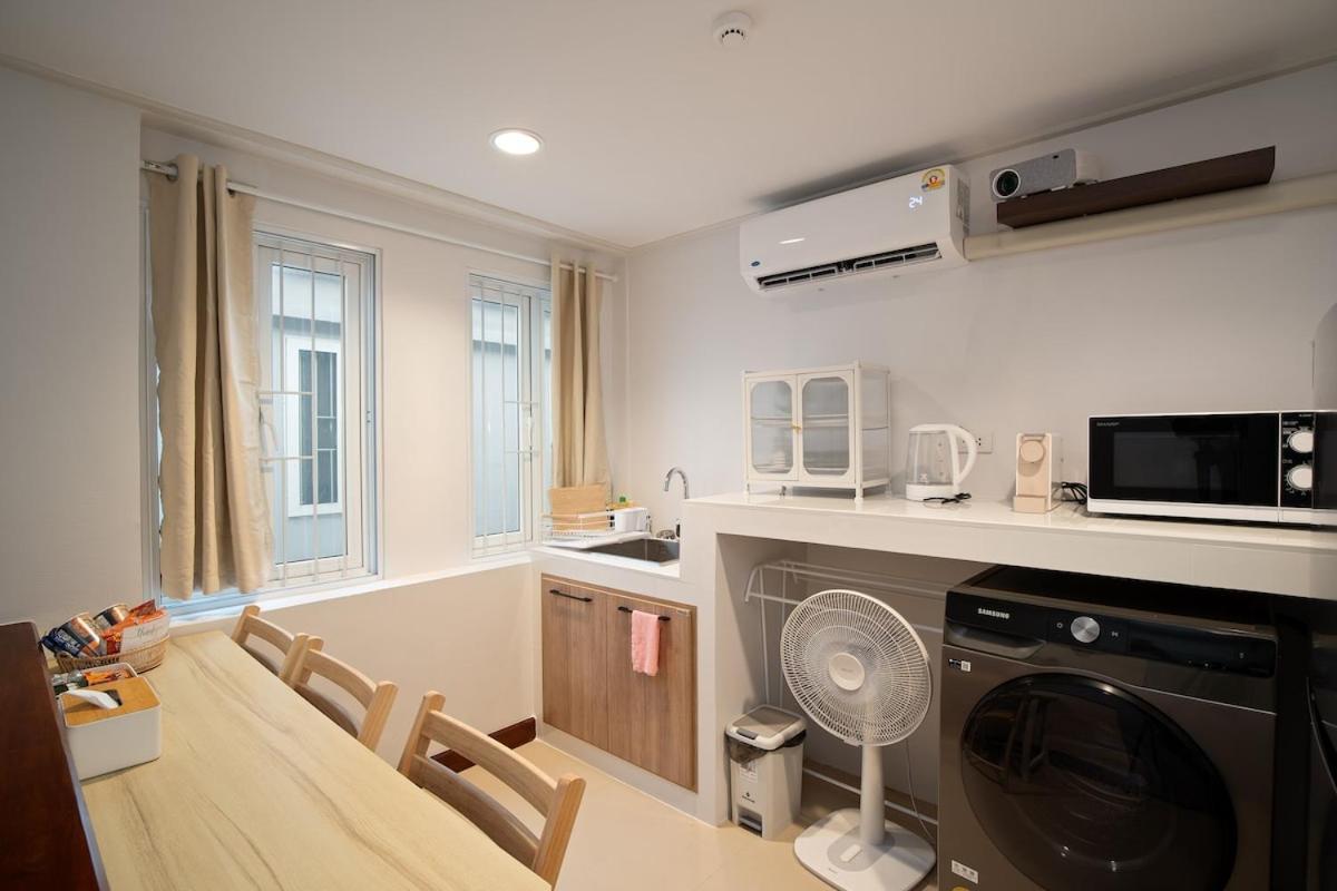 Căn hộ 2br 1ba In Yaowarat 5 Min Mrt Nivas Wanit Eco Bangkok